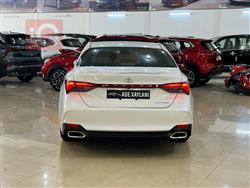 تويوتا أفالون